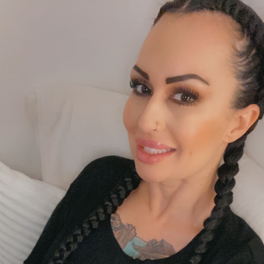 Meet your Posher, Tasha